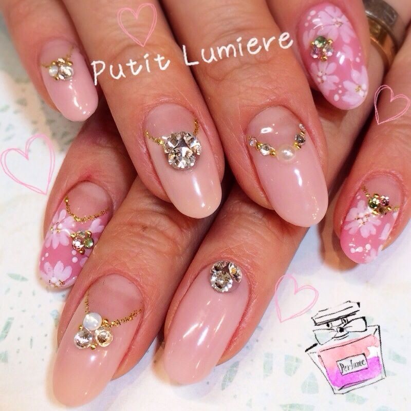 pink×pink…
さくらハートネイル♡