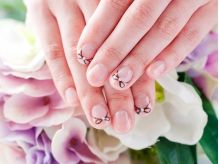 hair&nail Flap