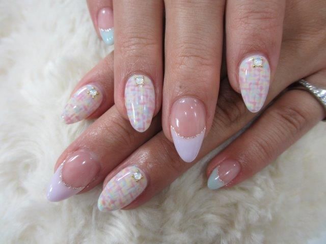 逆フレンチ＋デザイン＋スワロフスキー