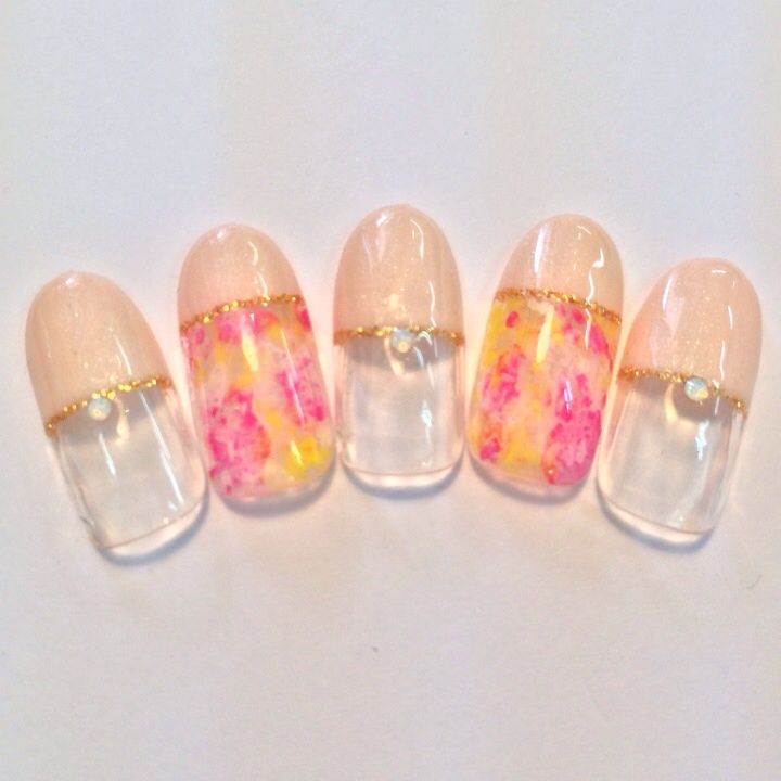 Nails&BodyjewelrySalon POLEPOLE