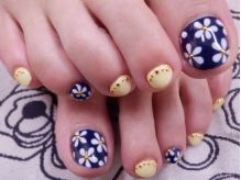 LUNA NAIL