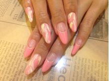 nail salon　Coffret 心斎橋　【コフレ】