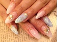 nail salon　Coffret 心斎橋　【コフレ】