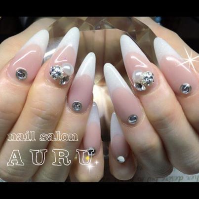 nail salon AURU