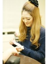 ネイリスト　藤原 はずき