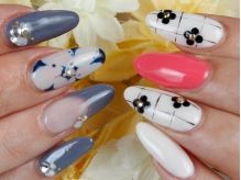 Nail　Salon　Doux