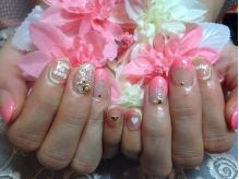 Queen Nailsalon