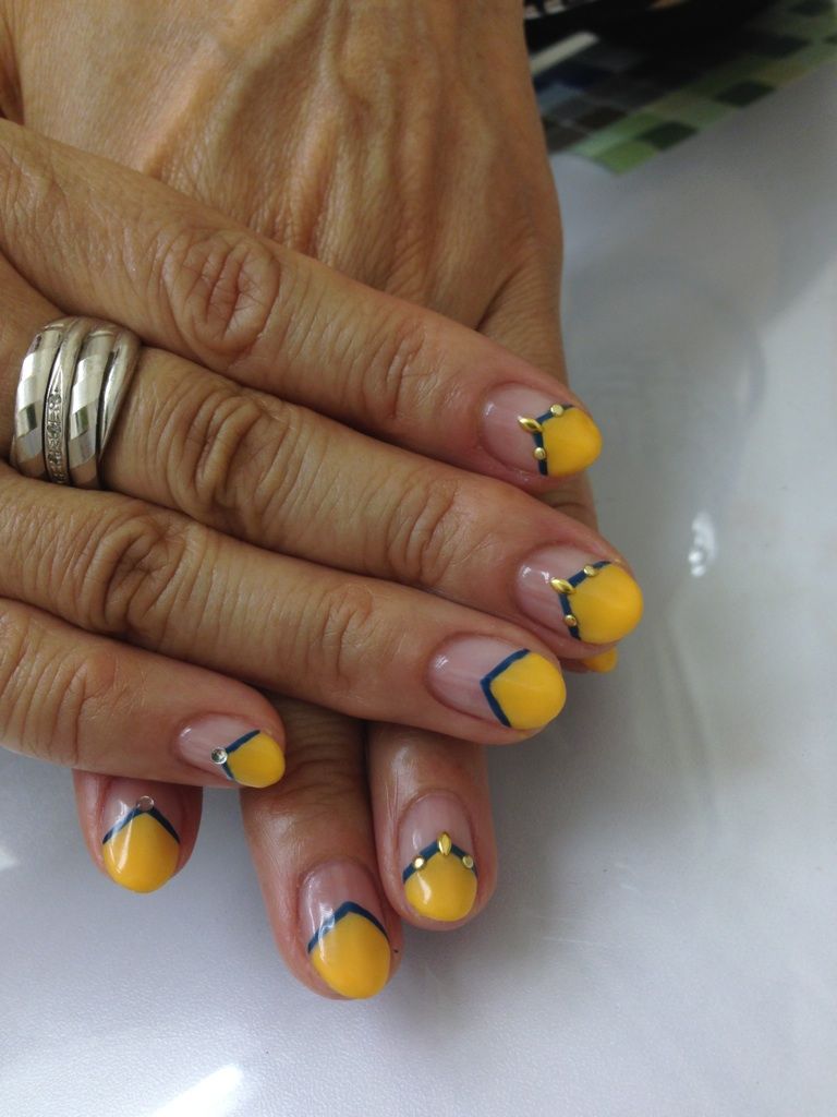 アート料金　￥３，４９２