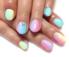 自爪★縦グラデーション（10本）＋ストーン（2本）8000円