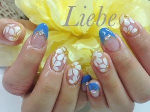 フラワーアートネイル