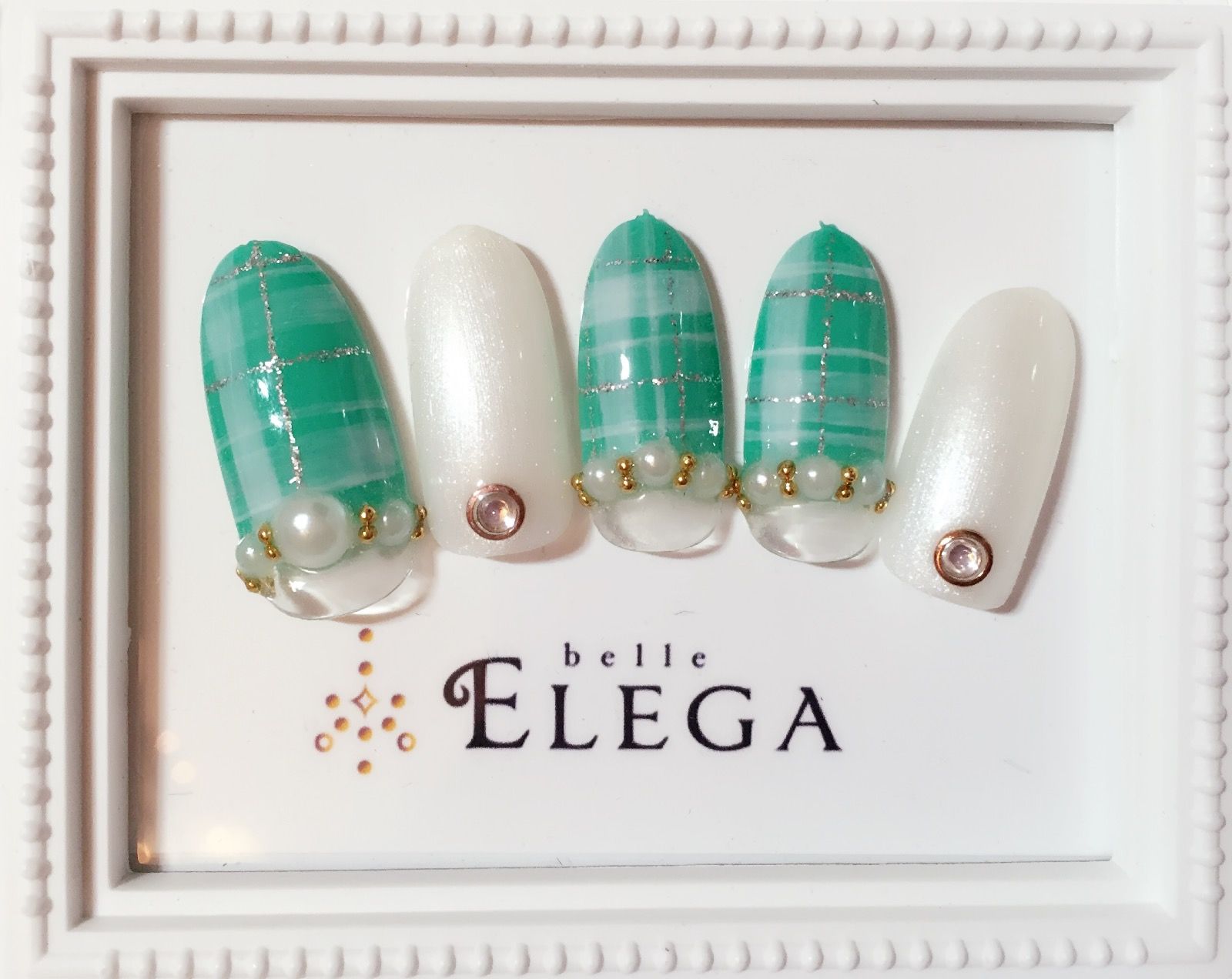 ネイル・アイラッシュ・エステサロン　belle ELEGA