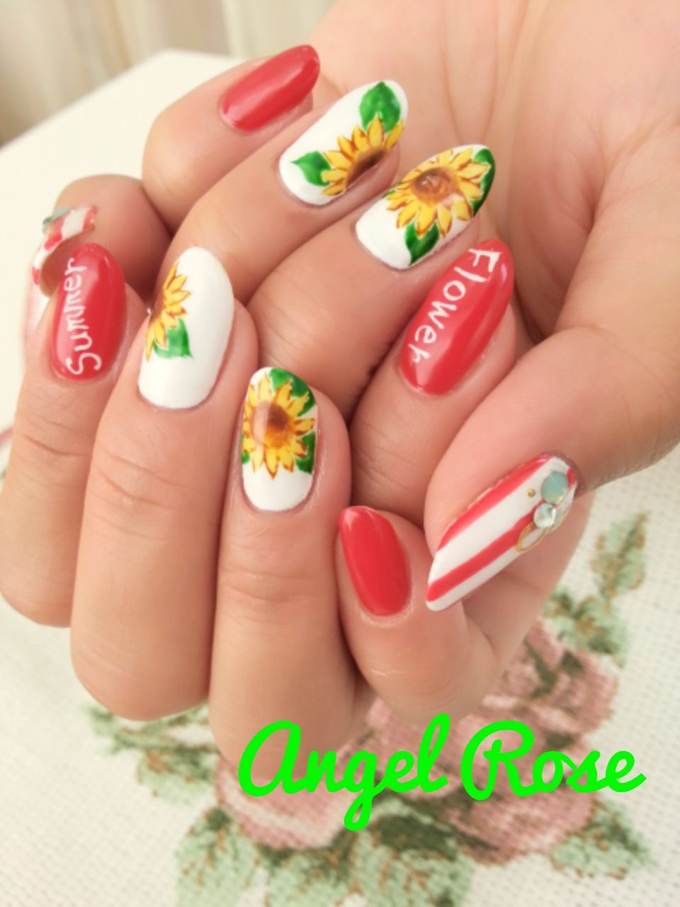 Sun flower nail