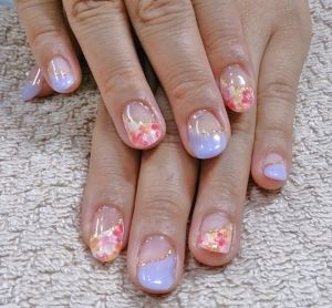 パープル斜めフレンチ×お花のアート
