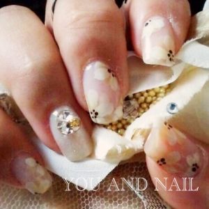 パルテルイエローでふんわりフラワーアート