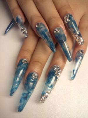 スカルプチュアネイル