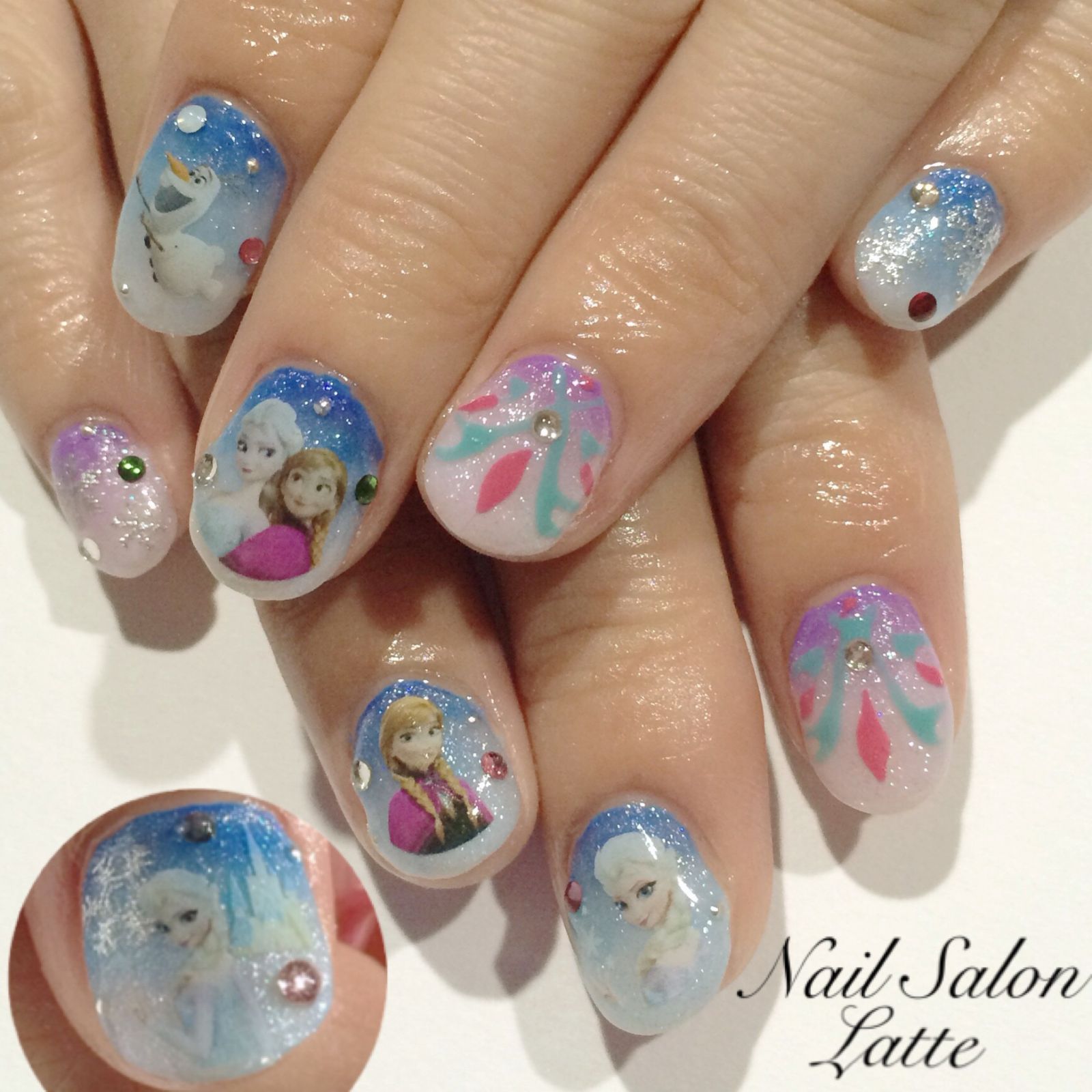 アナ雪ネイル ネイルサロン Nailsalon Latteのネイルカタログ