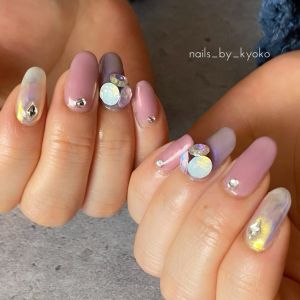ワンカラー&ビジュー