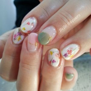 押し花ネイル