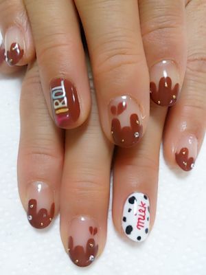 バレンタインネイル