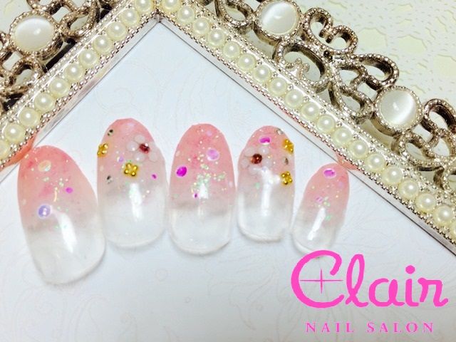 Nail's Clair