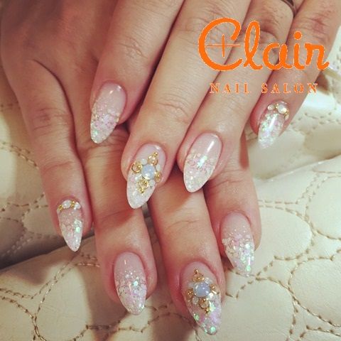 Nail's Clair