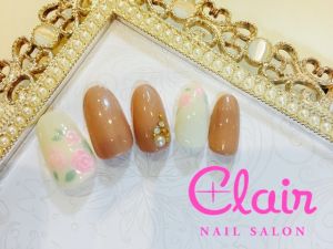 6月定額ジェル☆上品大人なフラワーネイル