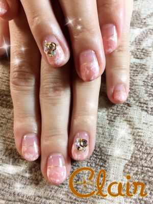 上品まっすぐフレンチ♡マーブルネイル