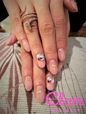Vカットストーン✤逆フレンチnail✤