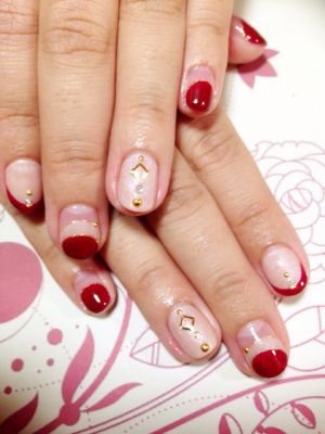 まんまるフレンチネイル
