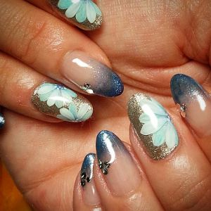 ラメフラワーネイル☆