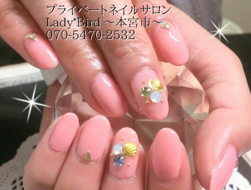 ネイルサロン