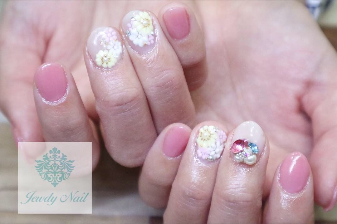 ネイルサロン