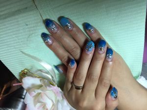青グラデし放題