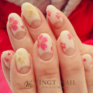 ウキウキ　春ネイル　デザイン  桜