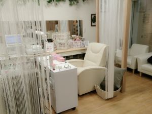 Nail Salon Hana