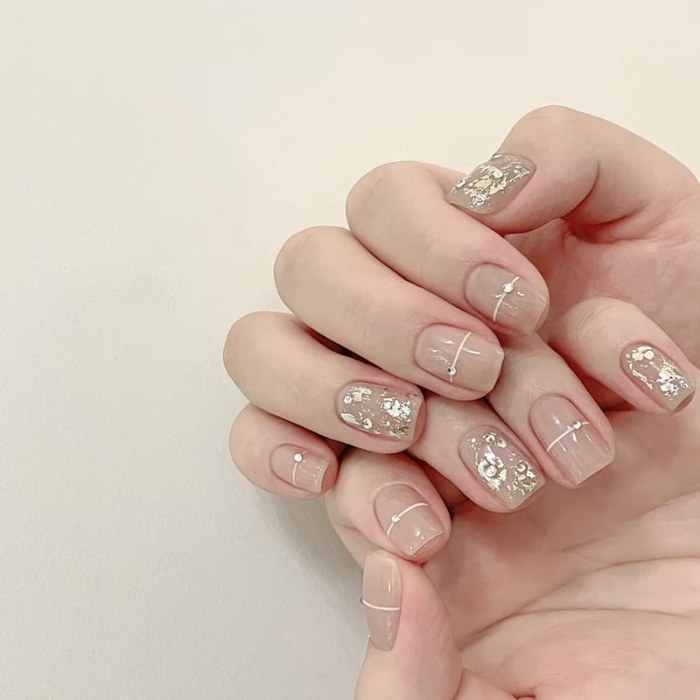 Lelys nail