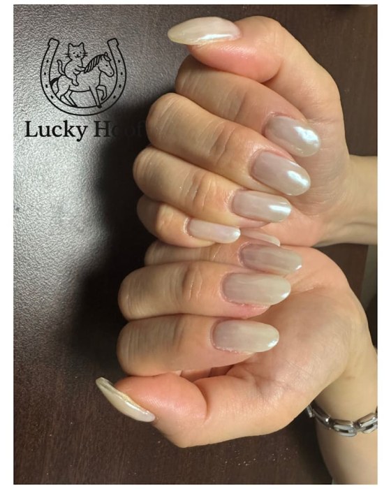 Lucky Hoof