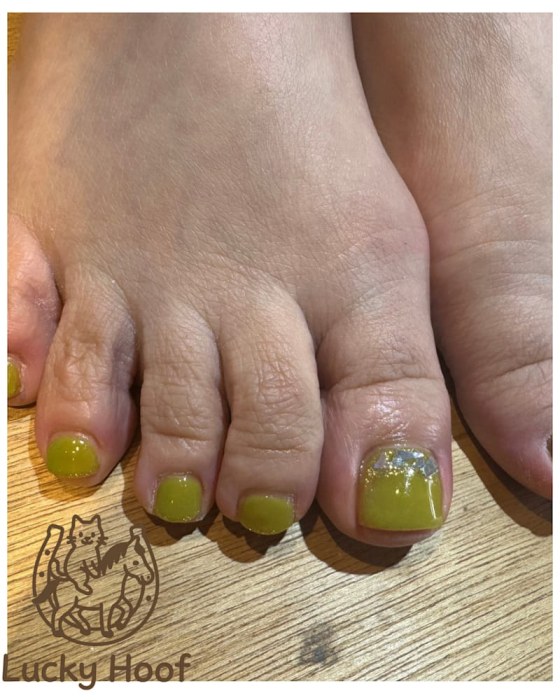 Lucky Hoof
