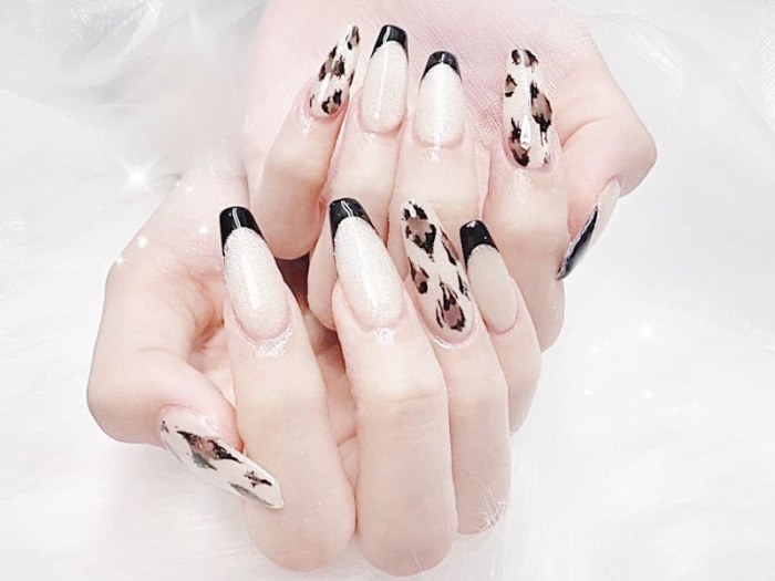 Lili Nail Studio 西荻窪駅前店