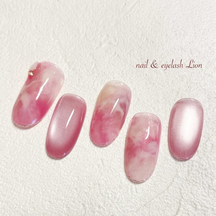 nail ＆ eyelash Lion 池袋
