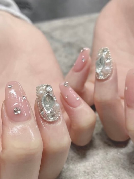 prize Iris池袋 池袋東口店 【ネイルサロン】