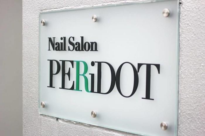 Nail Salon PERiDOT