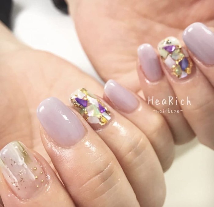 HeaRich-nail