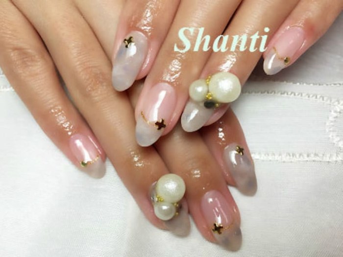 Shanti nail salon