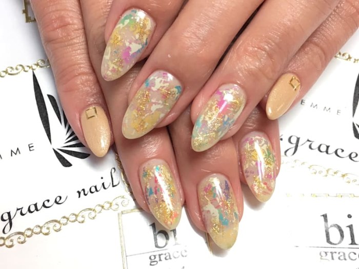 bi.grace nail