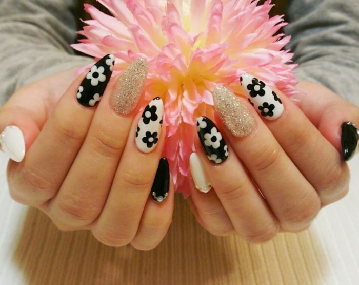 M's nail