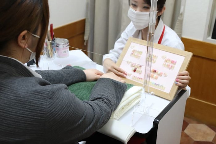 Nail Salon G produce byヘアサロン大野
