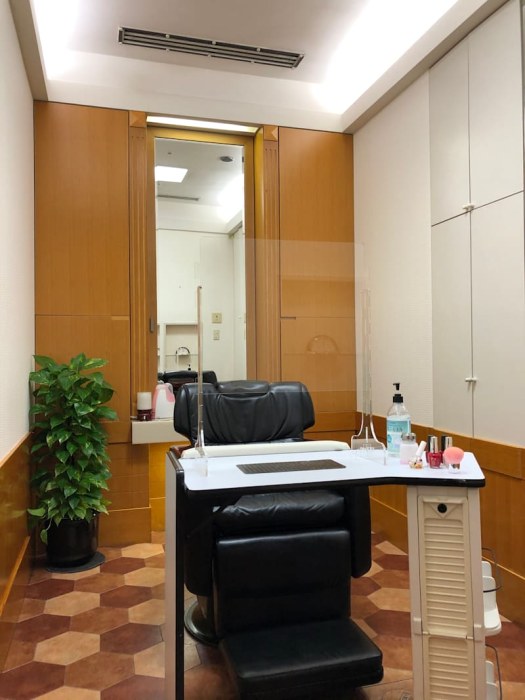 Nail Salon G produce byヘアサロン大野