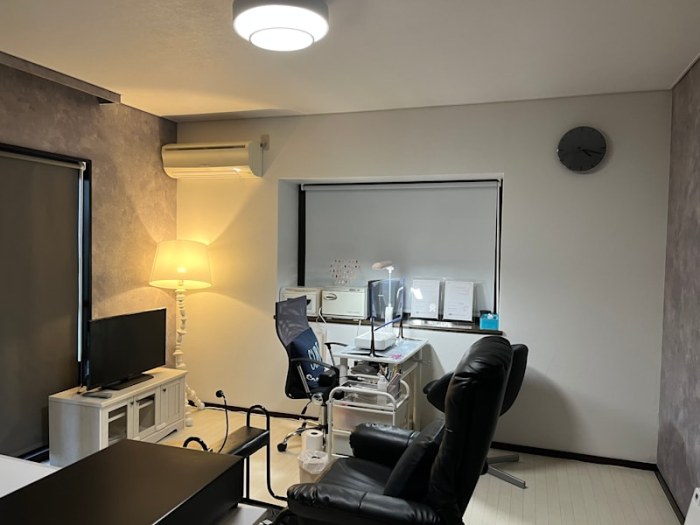 Nail salon Uilani