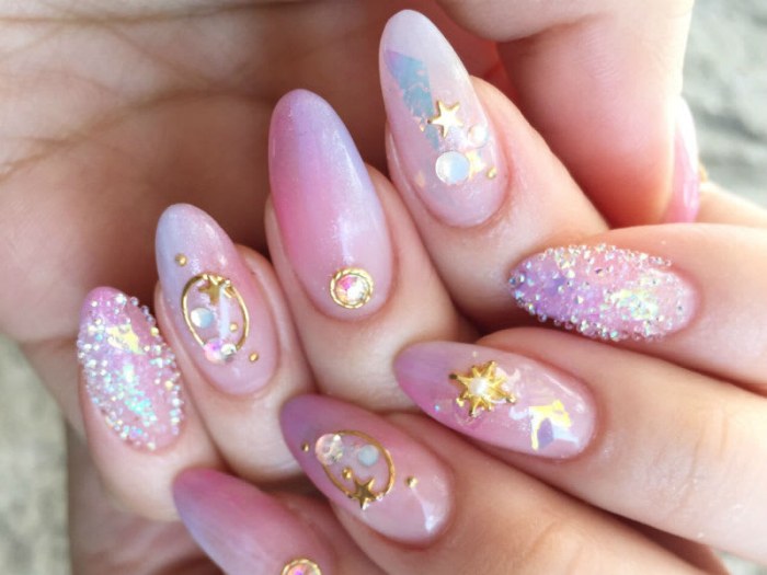 LOGIC NAIL ROYAL SALON
